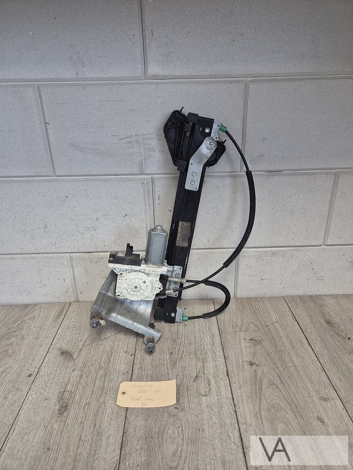 Raammechanisme rechts achter Mitsubishi Colt czc cabrio €350