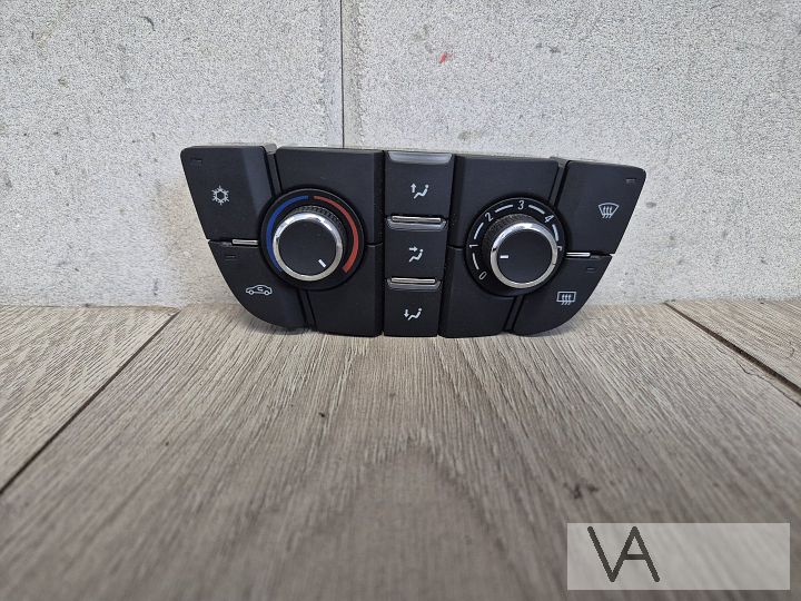Kachelbediening paneel van Opel Astra J en Meriva 13435154 