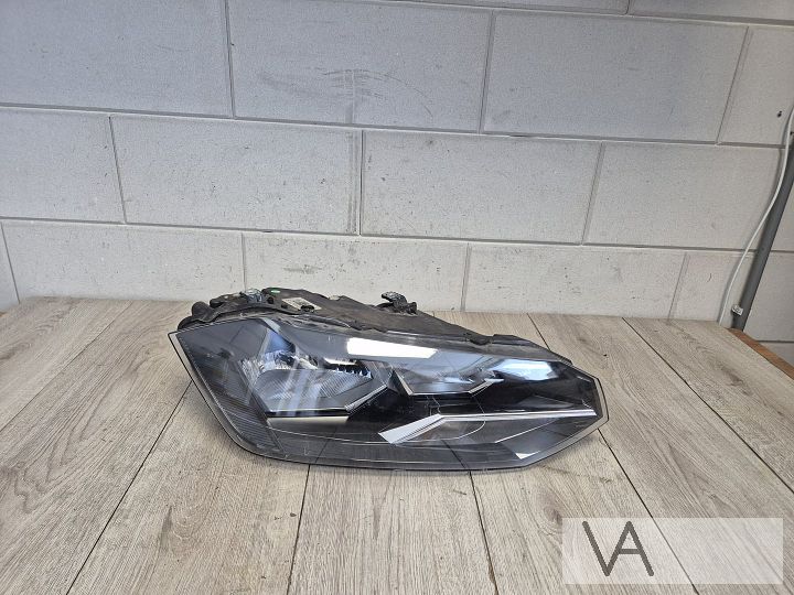 Koplamp rechts van VW Polo 2g 2017 - 2023 2g1941006 €100