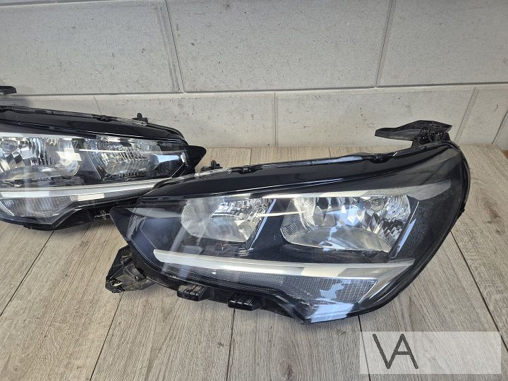 Koplamp links van Opel Corsa F 2019 - 2025 39162648 €100 – Foto 2