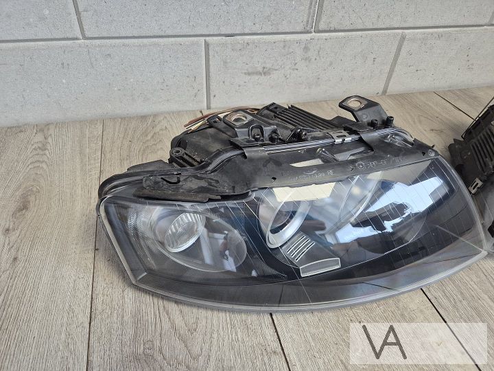 Koplamp SET van Audi A4 cabrio 2002 - 2007 zeer netjes €300 – Foto 6
