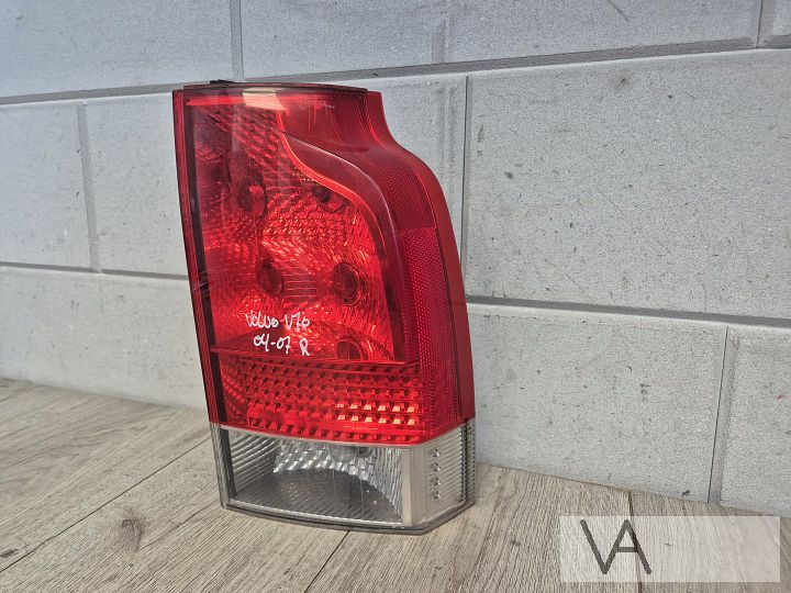 Achterlicht rechts van Volvo V70 / XC70 2004 - 2007 LED €75 – Foto 2