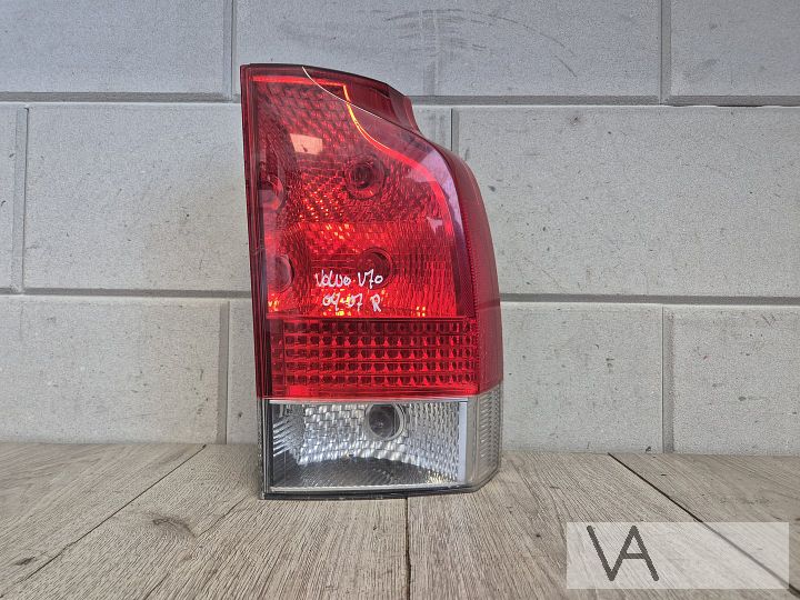 Achterlicht rechts van Volvo V70 / XC70 2004 - 2007 LED €75 – Foto 3