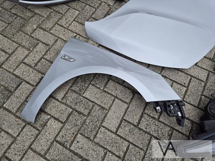 Voorkop compleet van Opel Astra K 2015 - 2021 zilver €1250 – Foto 9