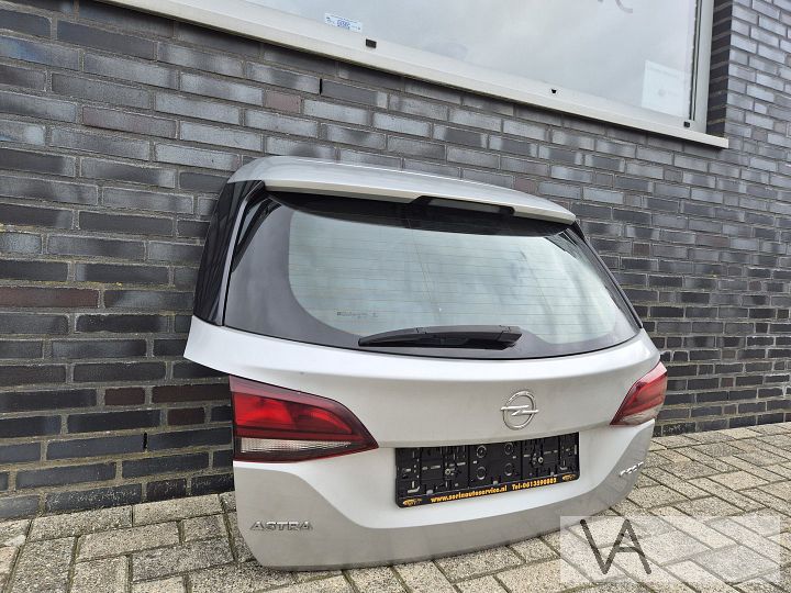 Achterklep van Opel Astra K station 2015 -2021 zilver plekje – Foto 6