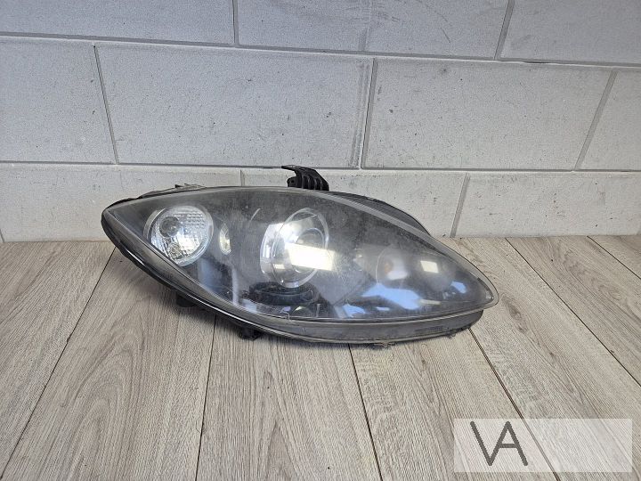Koplamp rechts XENON van Seat Leon / Altea 5p1941008d €300