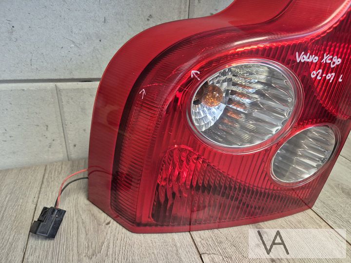 Achterlicht links van Volvo XC90 2002 - 2007 kraakje €100 – Foto 4