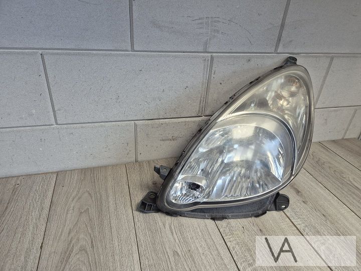 Koplamp links van Toyota Yaris Verso facelift 2003 - 2007 – Foto 2