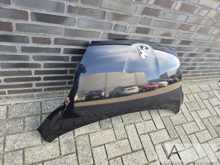 Motorkap van Peugeot 107 facelift 2012 - 2014 zwart €200 – Foto 2