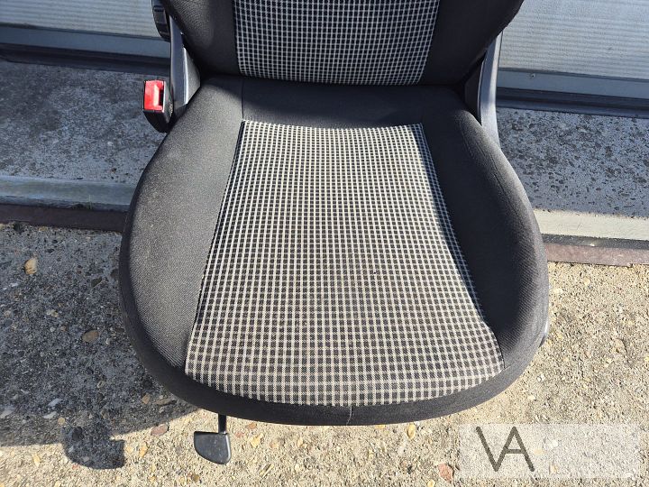 Stoel linksvoor van Renault Twingo 3 2015 - 2022 nette staat – Foto 3