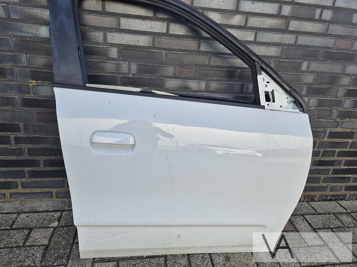 Deur rechts voor van Renault Twingo 3 2015 - 2022 wit €200 – Foto 2
