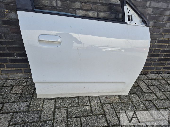 Deur rechts voor van Renault Twingo 3 2015 - 2022 wit €200 – Foto 3