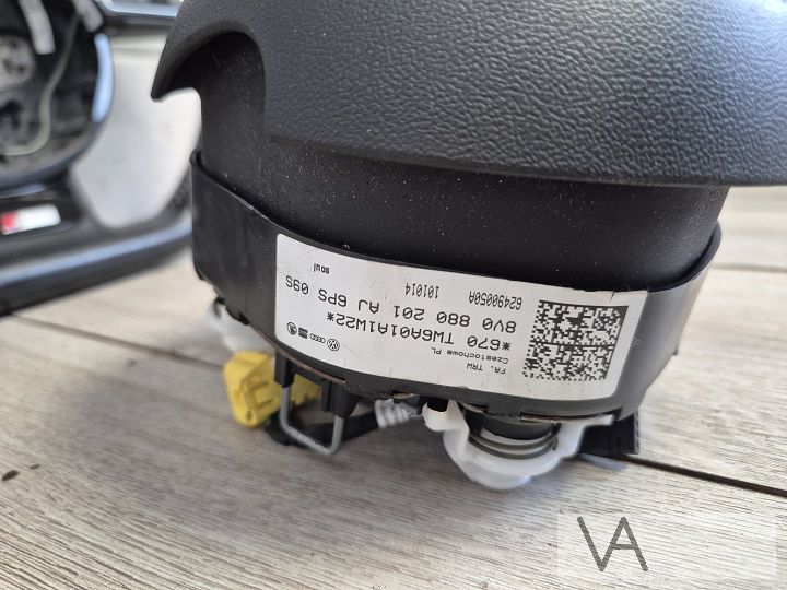 S-line stuur afgeplat met airbag van Audi A3 8v 2013 - 2019 – Foto 3