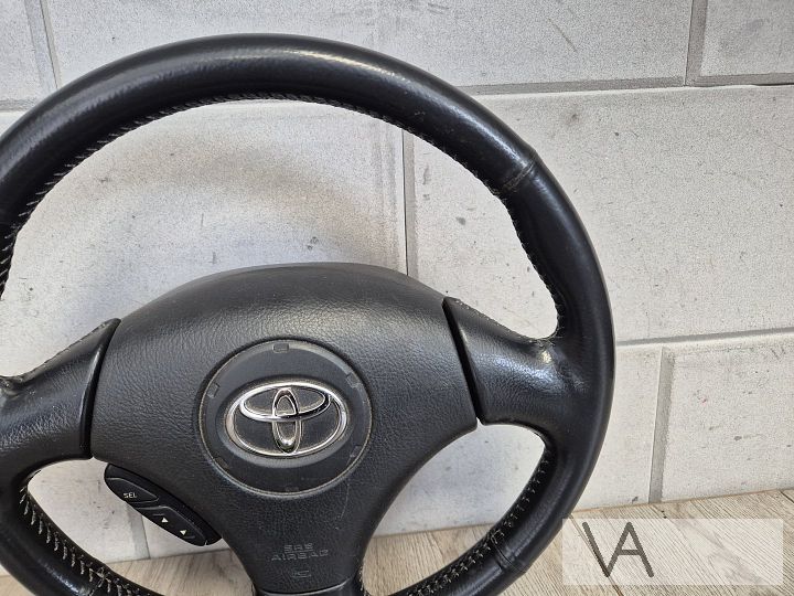 Stuur met knoppen / cruise en airbag van Toyota Yaris 99-05 – Foto 5