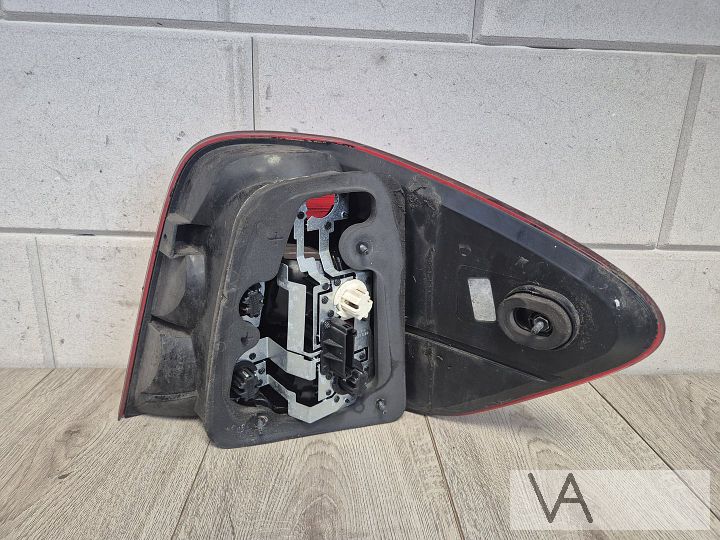 Achterlicht links van Mercedes ML W164 2005 tot 2009 smoke – Photo 4