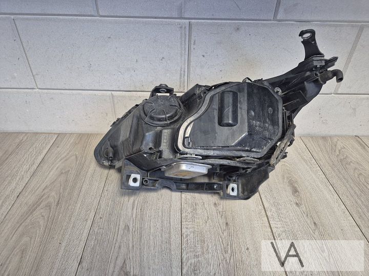 Koplamp rechts xenon van BMW 5 serie E60 / E61 2005 tot 2007 – Foto 8