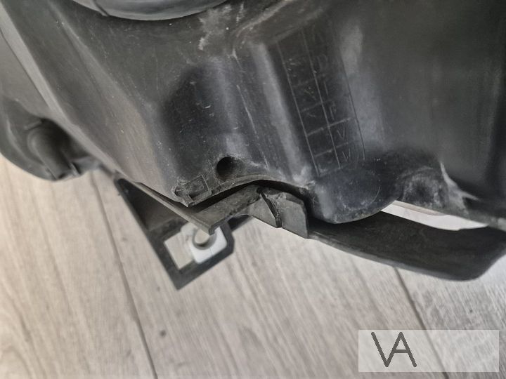Koplamp rechts xenon van BMW 5 serie E60 / E61 2005 tot 2007 – Foto 10
