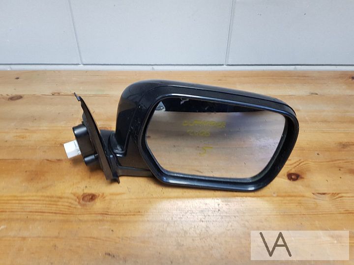 Mitsubishi Outlander 2003-2006 spiegel rechts elektrisch €40