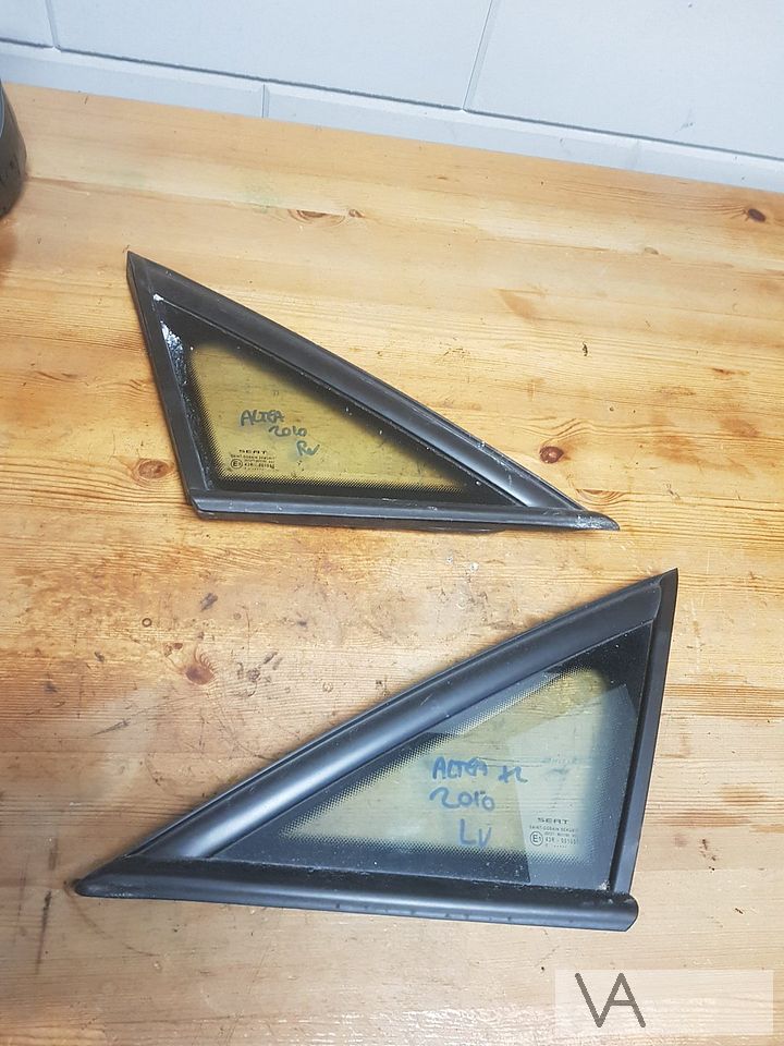 Seat Altea en Altea XL ruit driehoek vooraan rechts 20 euro