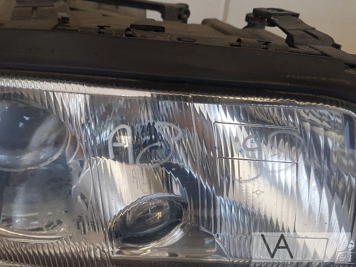 Audi A8 koplamp XENON rechts 1994-1999 compleet met module – Foto 2
