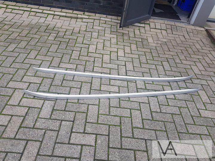 Volvo V90 2017 - 2022 dakrail roofrail set zilver chroom 100