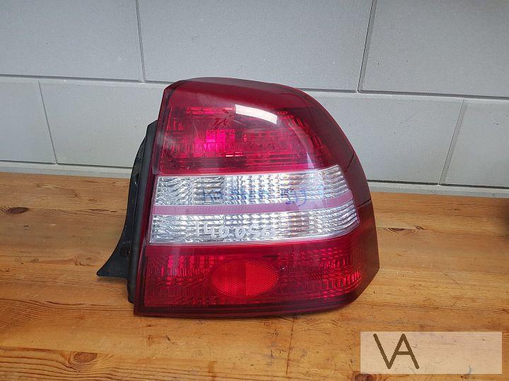 Kia Shuma 1999 - 2004 achterlicht rechts nette staat €30