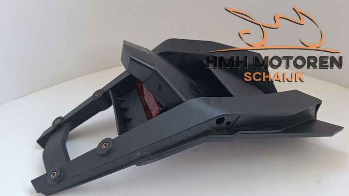 KTM 1290 Super Duke GT Kentekenhouder (61408022000) / spat beschermer (61408023010) – Foto 3