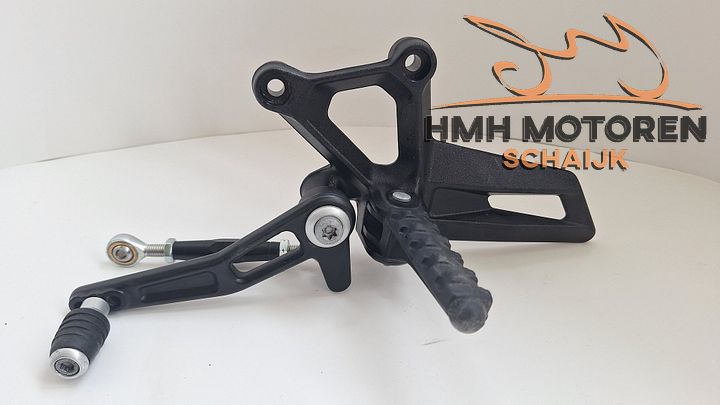 Compleet voetsteun, schakelpook KTM Super Duke 61303138000