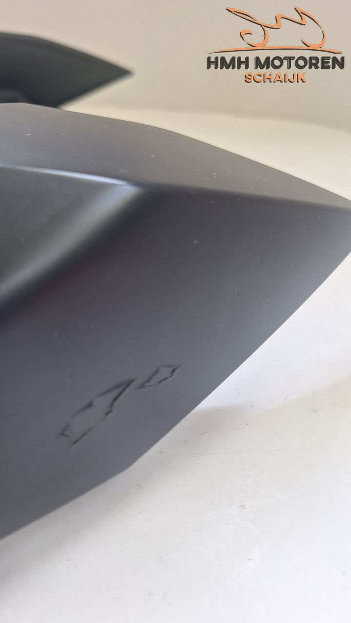KTM 990 Super Duke R Achterkap 61108118000 – Foto 6