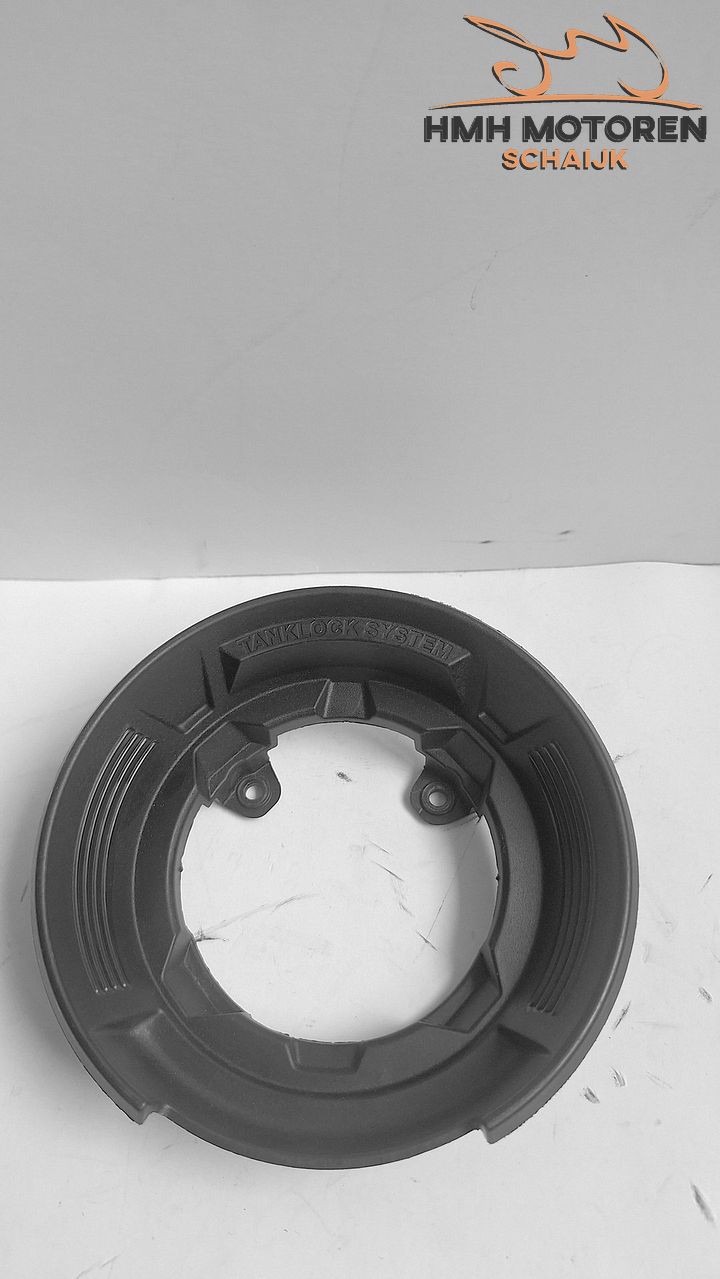 Tanklock Tankring Givi Kawasaki Z650 Z900 2017-2024 BF28
