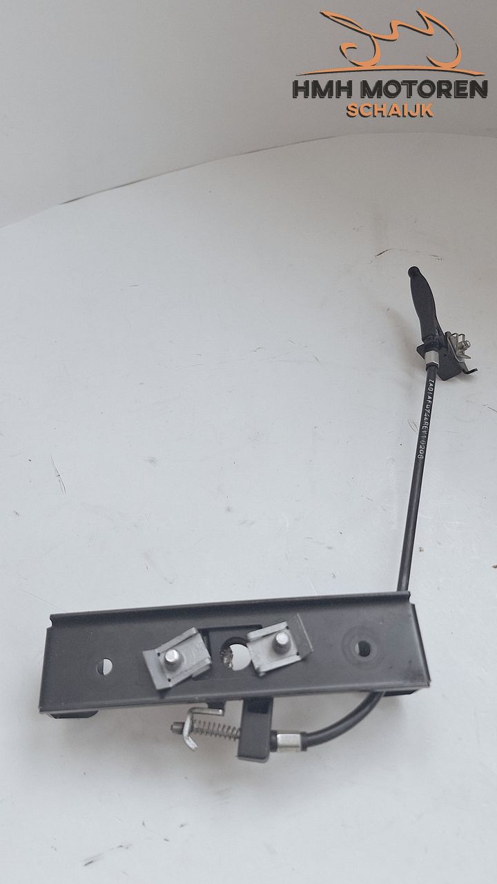 KTM 990 Super Duke R zadelslot seat lock kabel bevestiging – Foto 2