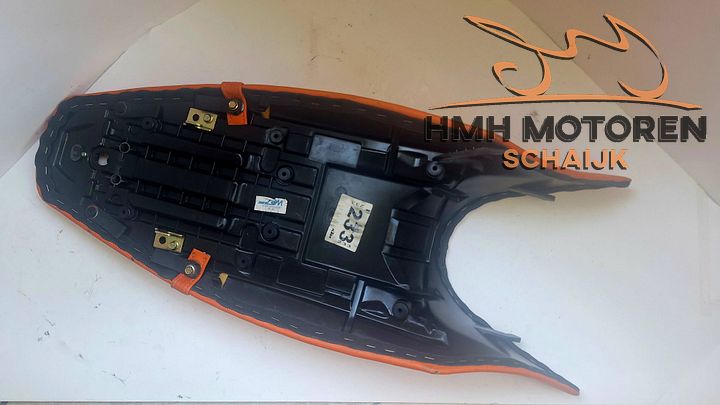 Origineel KTM 990 Super Duke Zadel Oranje 6100704000070 – Foto 3