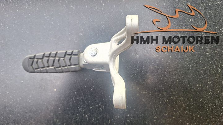 KTM 690 Duke R Voetsteun Links Passagier 7600304800033S