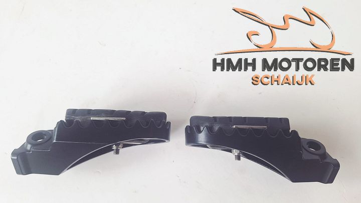 KTM Voetsteun Set Links Rechts Compleet 60003040133 – Foto 3
