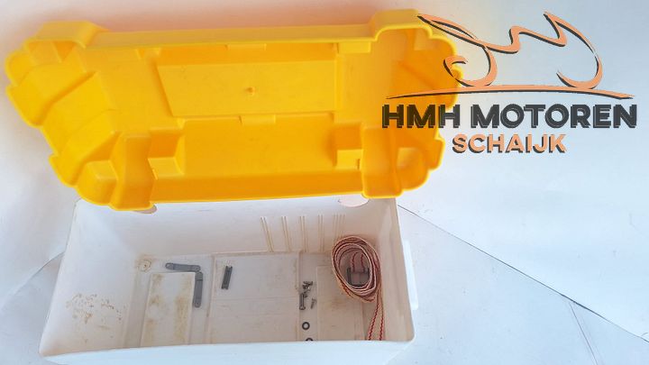 TREM accubak geel voor 120A accu 12V en 24V 14.546.02 – Foto 2