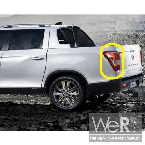 Achterlicht links - SsangYong/KGM Musso 2018-heden (8360138011)