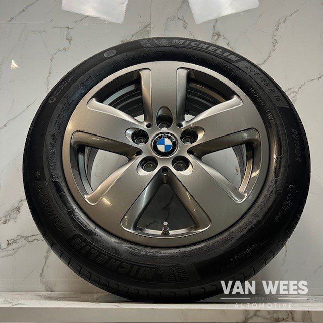 Bmw 1-serie F40 205/55/16 INCH STYLING 517 Zomerset Michelin – Foto 4