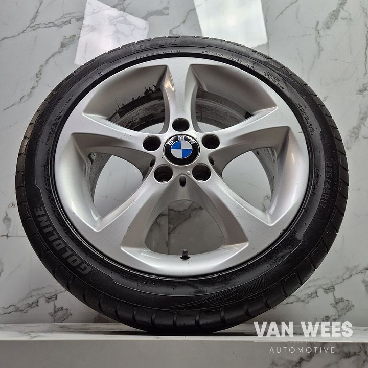 Bmw 1 2 Serie E87+ F20+ 225/45/17 INCH STYLING 256 Zomerset – Foto 4