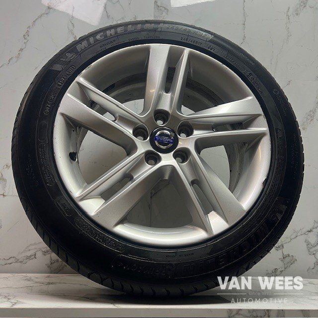 Volvo V40 V60 245/45/17 INCH MICHELIN ZOMERSET – Foto 4