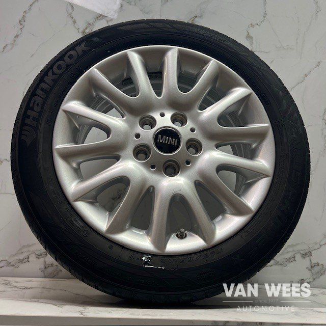 Mini F55 F56 F57 195/55/16 INCH STYLING 495 Zomerset