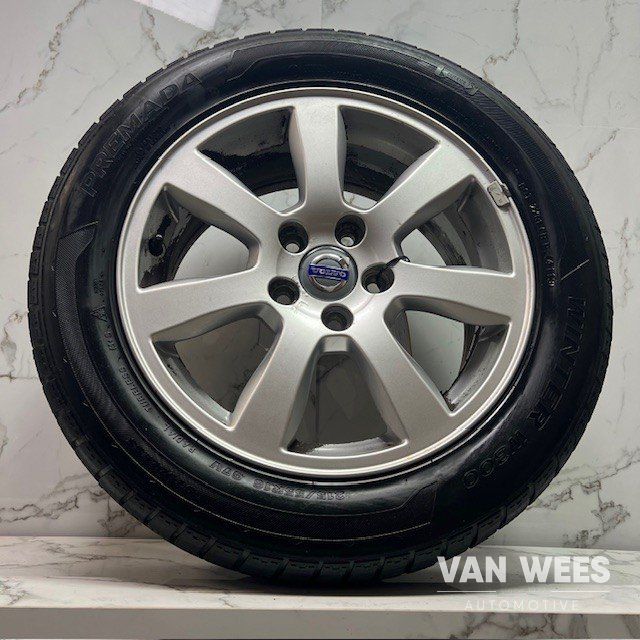 Volvo V40 V50 V60 215/55/16 INCH WINTERSET 