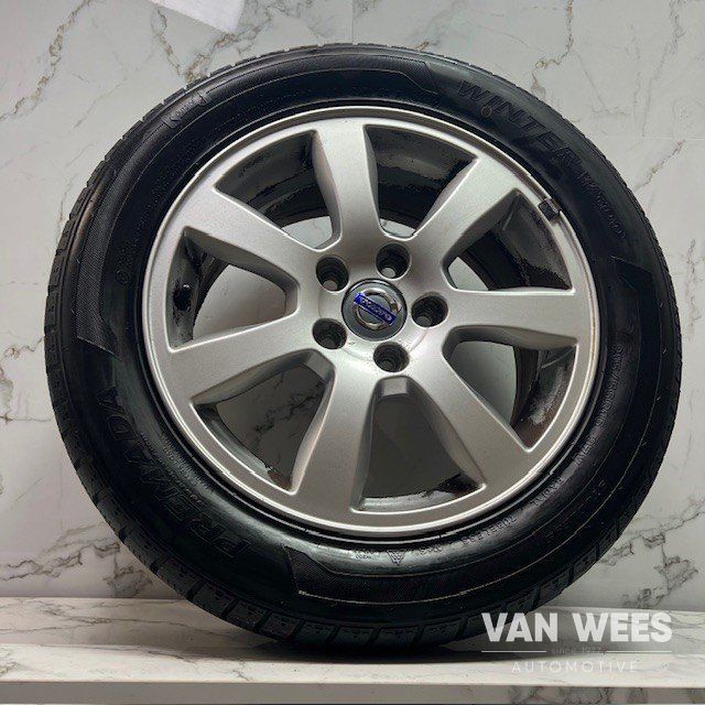 Volvo V40 V50 V60 215/55/16 INCH WINTERSET  – Foto 2