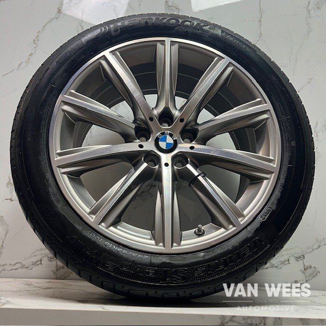 Bmw 5-serie G30 G31 245/45/18 INCH STYLING 684 Zomerset 