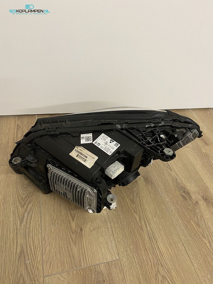 Mercedes W205 C Klasse Facelift Full Led High Performance koplamp rechts – Foto 6