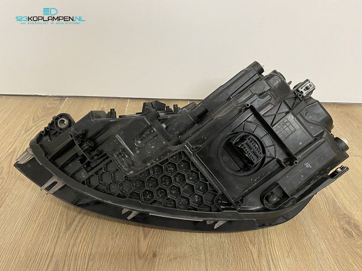 VW Volkswagen Sportsvan Facelift H7 Led koplamp rechts – Foto 9