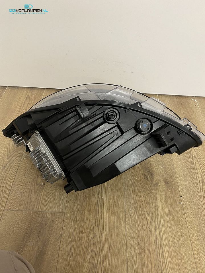 Mercedes Sprinter W910 907 Full Led koplamp rechts – Foto 7