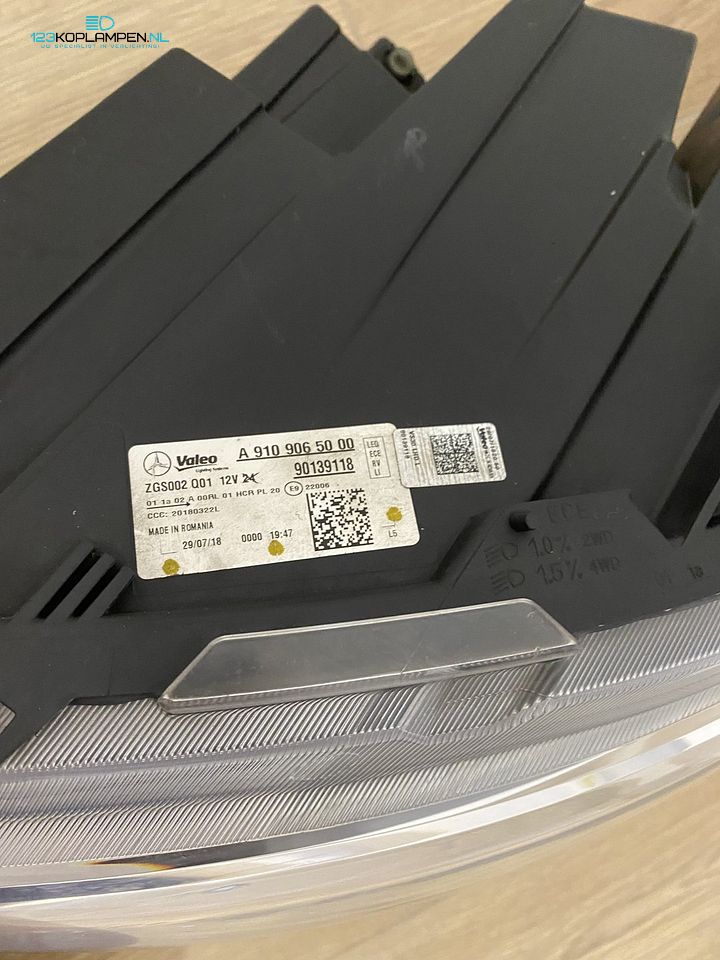 Mercedes Sprinter W910 907 Full Led koplamp links /rechts – Foto 9