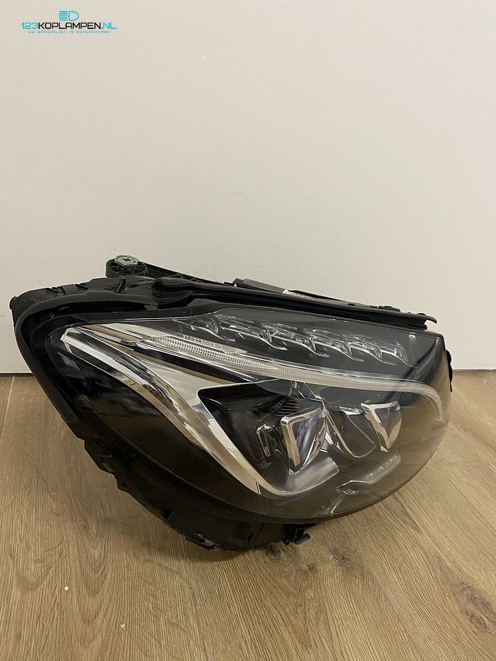 Mercedes C Klasse W205 Full Led koplamp rechts  – Foto 5
