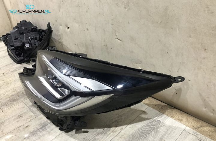 Toyota Aygo X Full led Koplamp koplampen links rechts – Foto 12