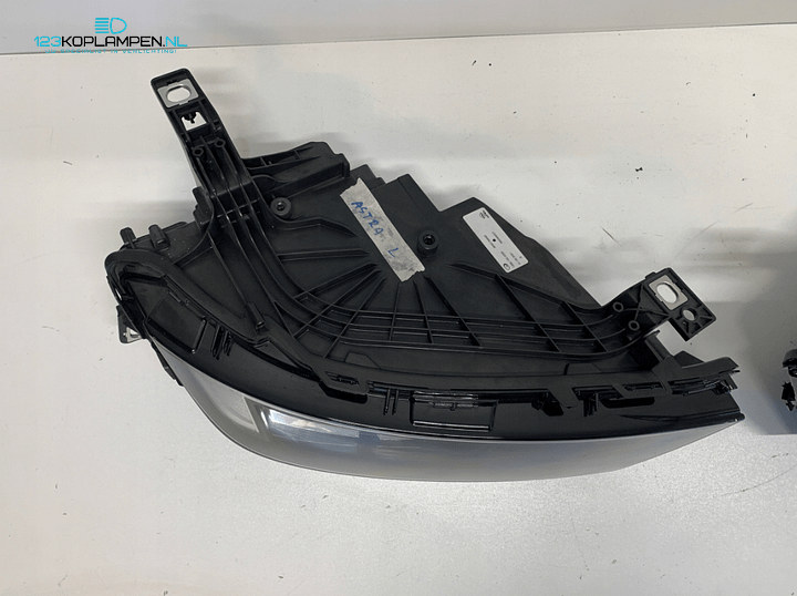 Opel Astra L Koplamp Koplampen links rechts  – Foto 5